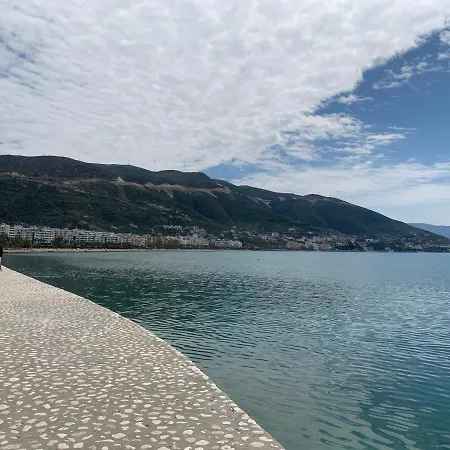 Garzoniere Grisi, Lungomare Apartman *